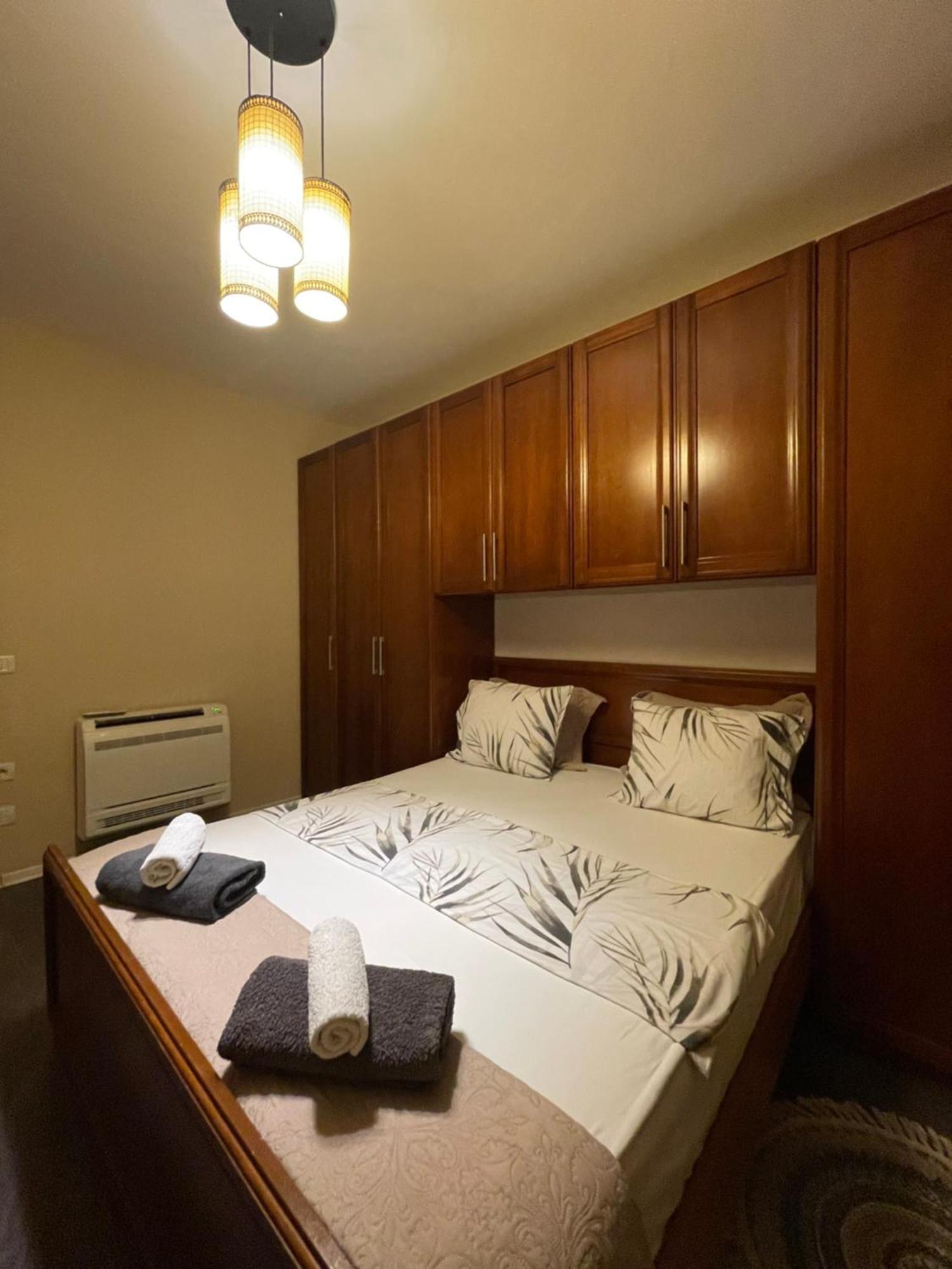 Pedestrian Street Center Apartment Shkodër Eksteriør billede